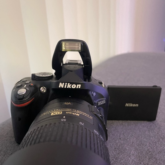 Nikon D5200 - Picture 8 of 8